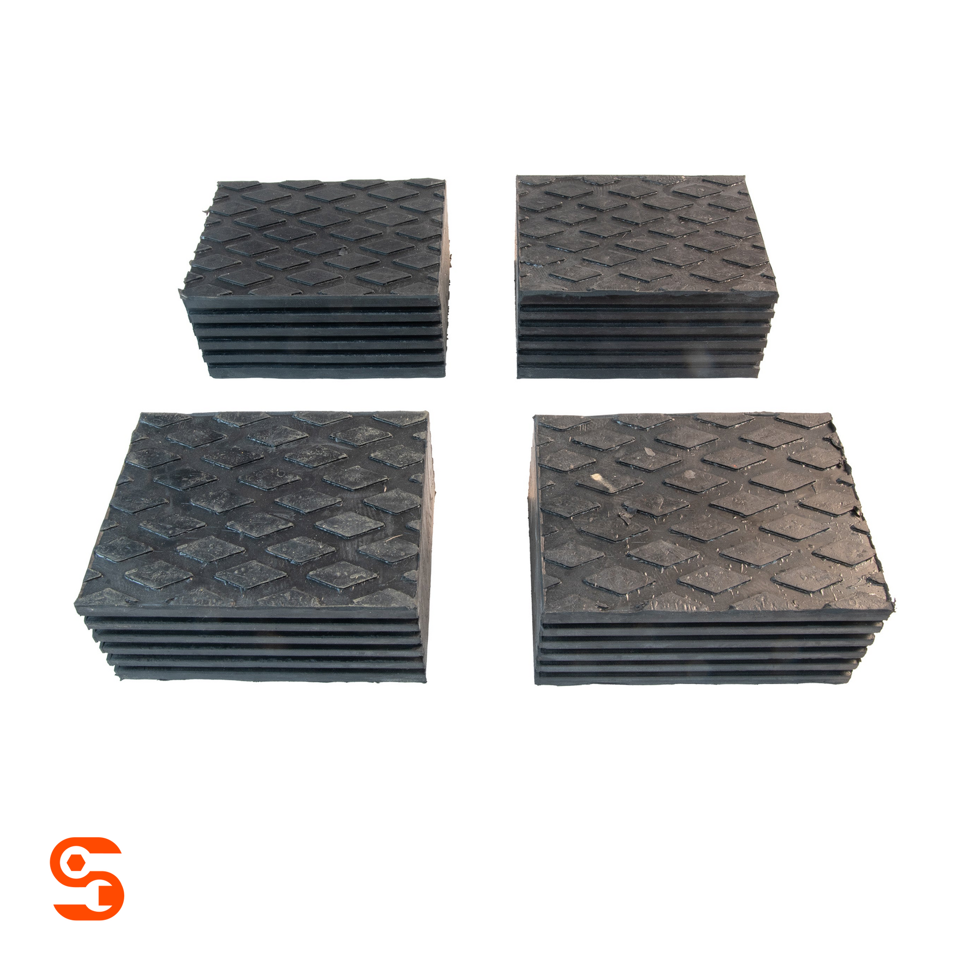 Set of 4 black rubber adapter blocks with diamond tread tops and layered grooved sides
